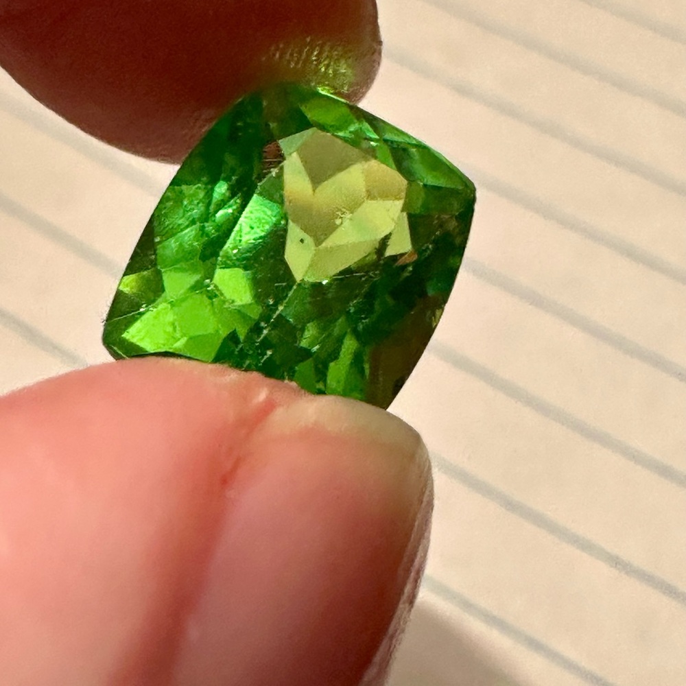 Vibrant Green Certified Natural 10.12 ct. Peridot